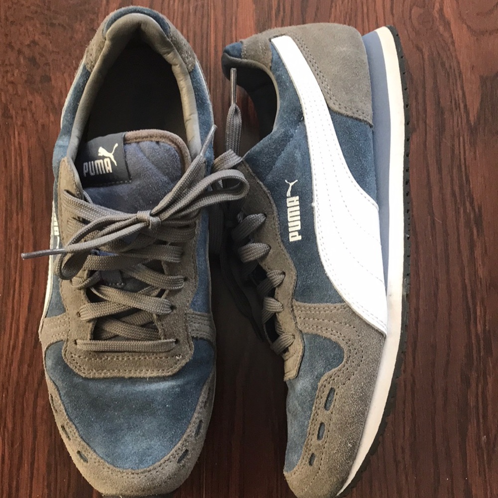 Puma sneakers